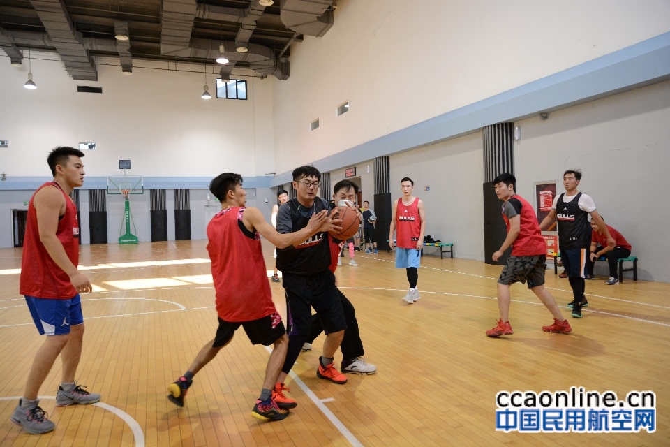 东航技术山东分公司举办“鲁工杯”篮球赛