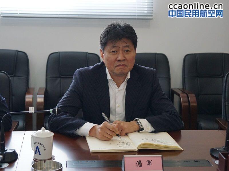 民航福建监管局领导来到民航福建空管分局进行现场调研指导