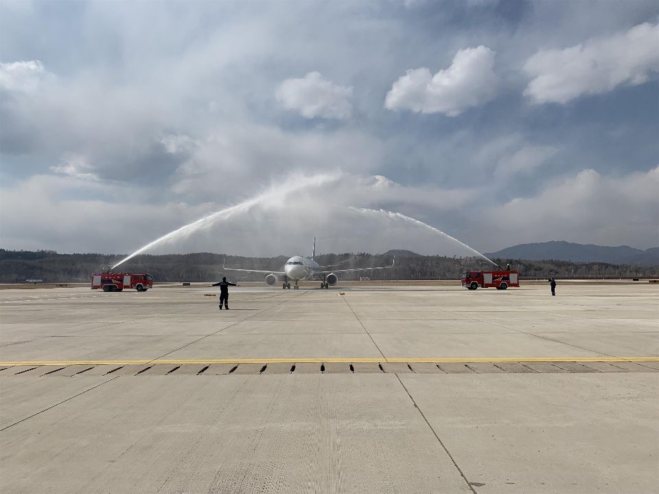 通化机场举行通化-台州航线首航仪式