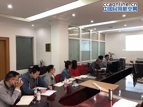 华北空管局气象中心设备室开展2019年春夏换季培训