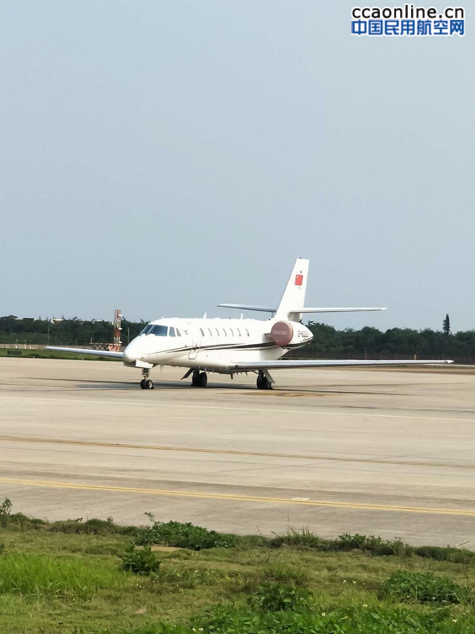 民航海南空管分局完成2019年度第二次飞行校验