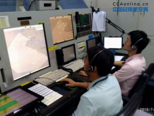 甘肃空管助力全国首条高高原短途运输航线顺利开航