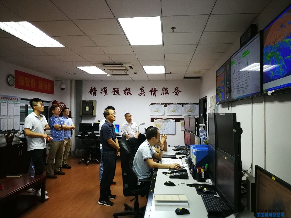 深圳空管站优质气象服务抗击“韦帕”台风