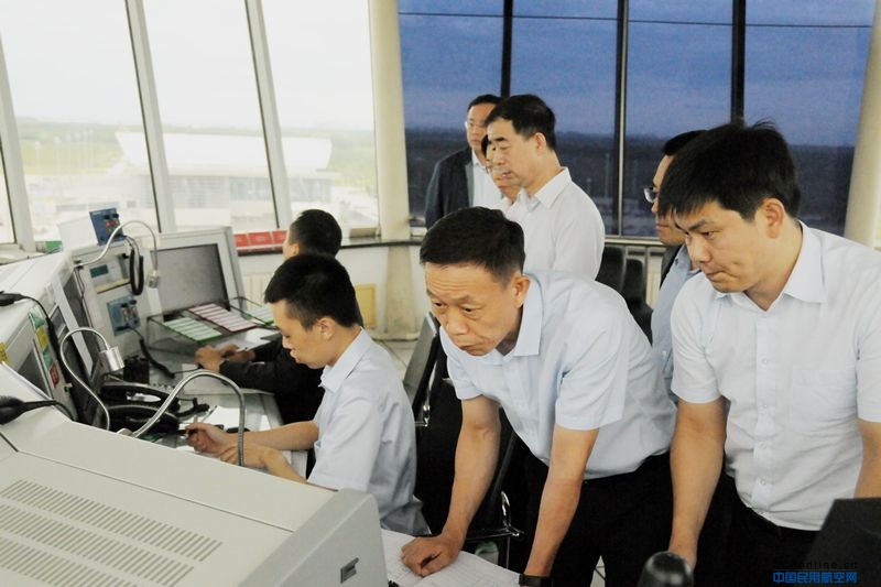 黑龙江空管分局到省内支线机场开展工作调研交流