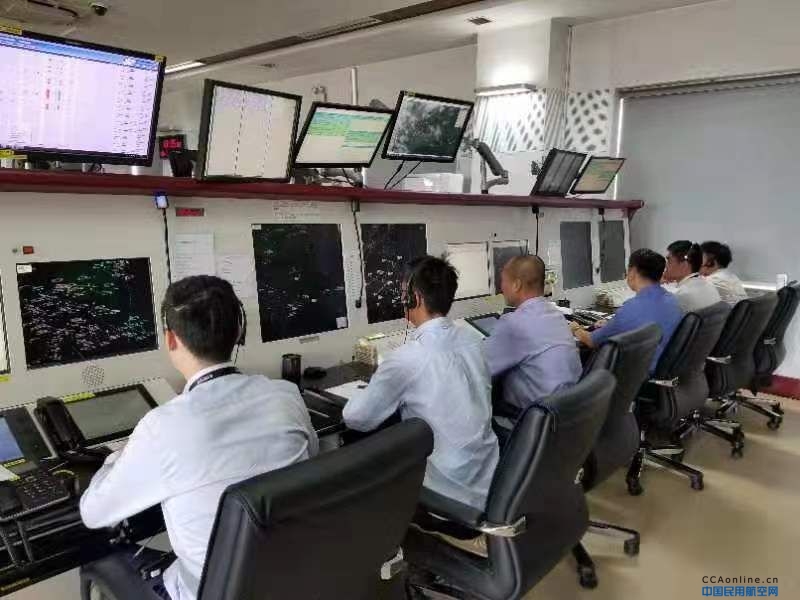大连空管站区域管制室圆满完成国庆期间台风改航保障任务
