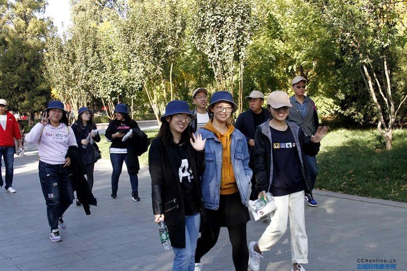 我们的工作和生活充满阳光--天津空管分局举办2019年秋季职工健步走活动