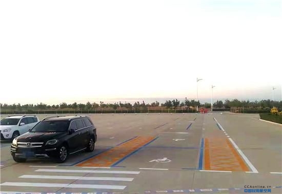 二连浩特机场完成停车场升级改造