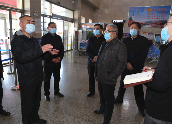 内蒙古自治区督导组到阿拉善机场督导检查疫情防控工作