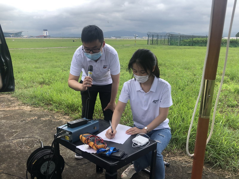 宁波空管站RUN班组完成本场信标台校飞工作