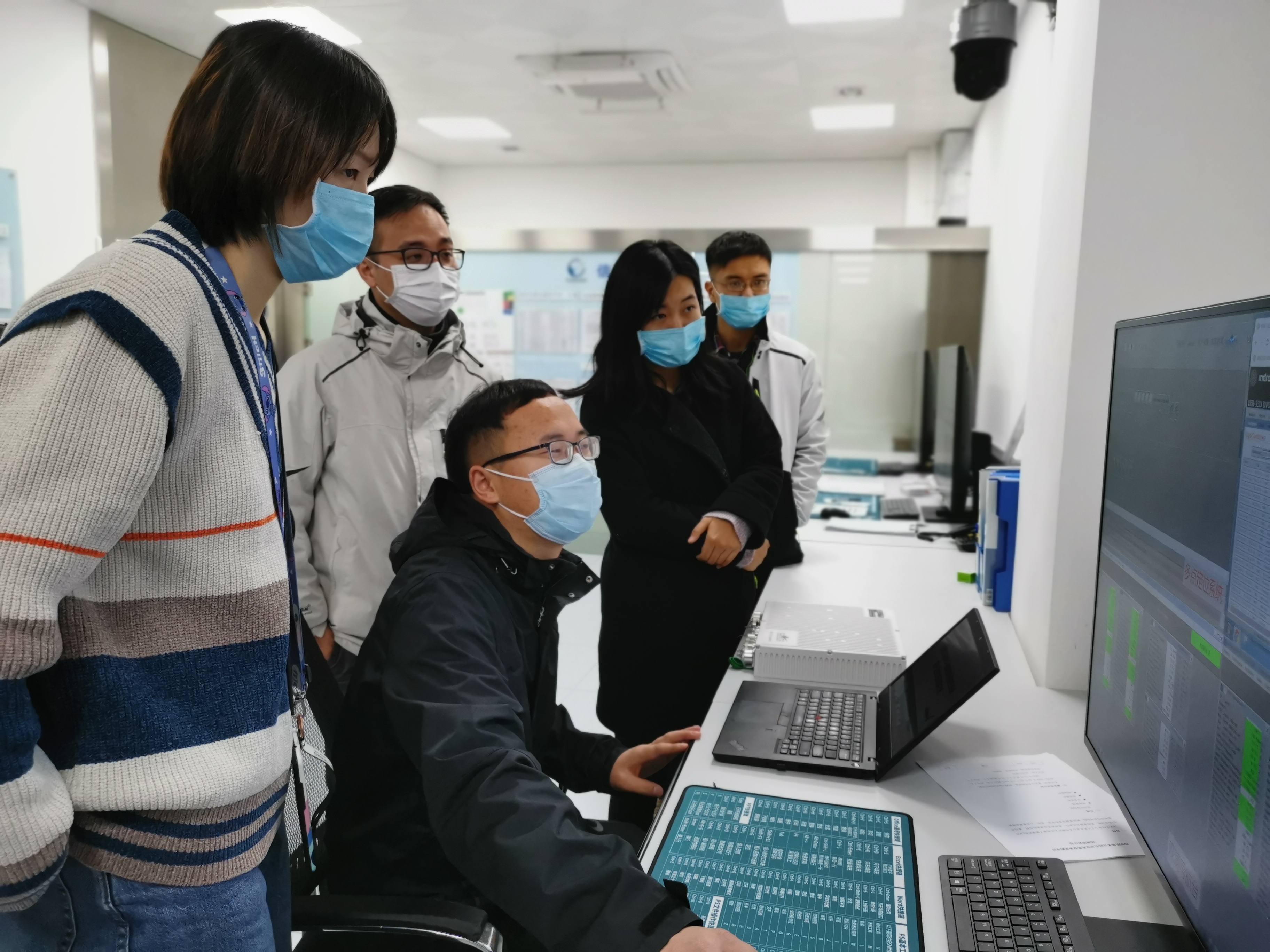 深圳空管站完成多点定位设备现场培训