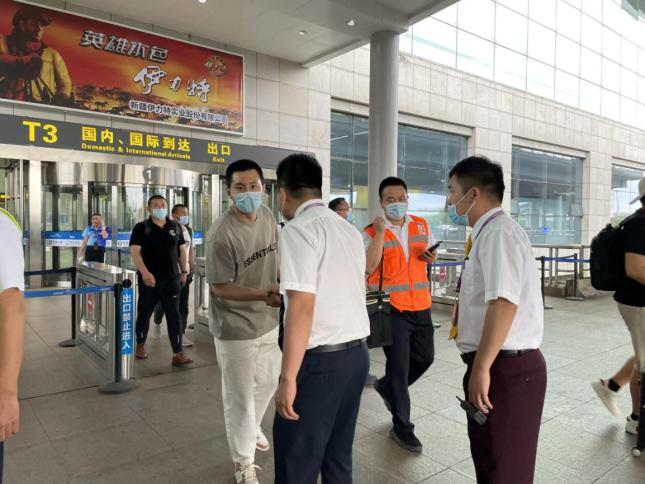 生命至上  乌鲁木齐航空地面服务部接力保障人体器官运输