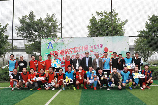 渝超联赛-重庆城市足球联赛赛程-直播比分入口阜宁足球队队徽、队旗、队服正式发布出征2026盐超！