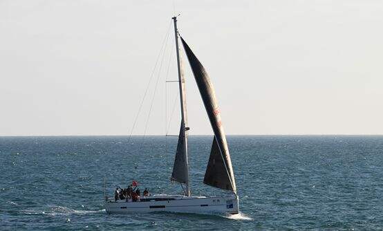 2020年第一届超级帆船赛顺利闭幕