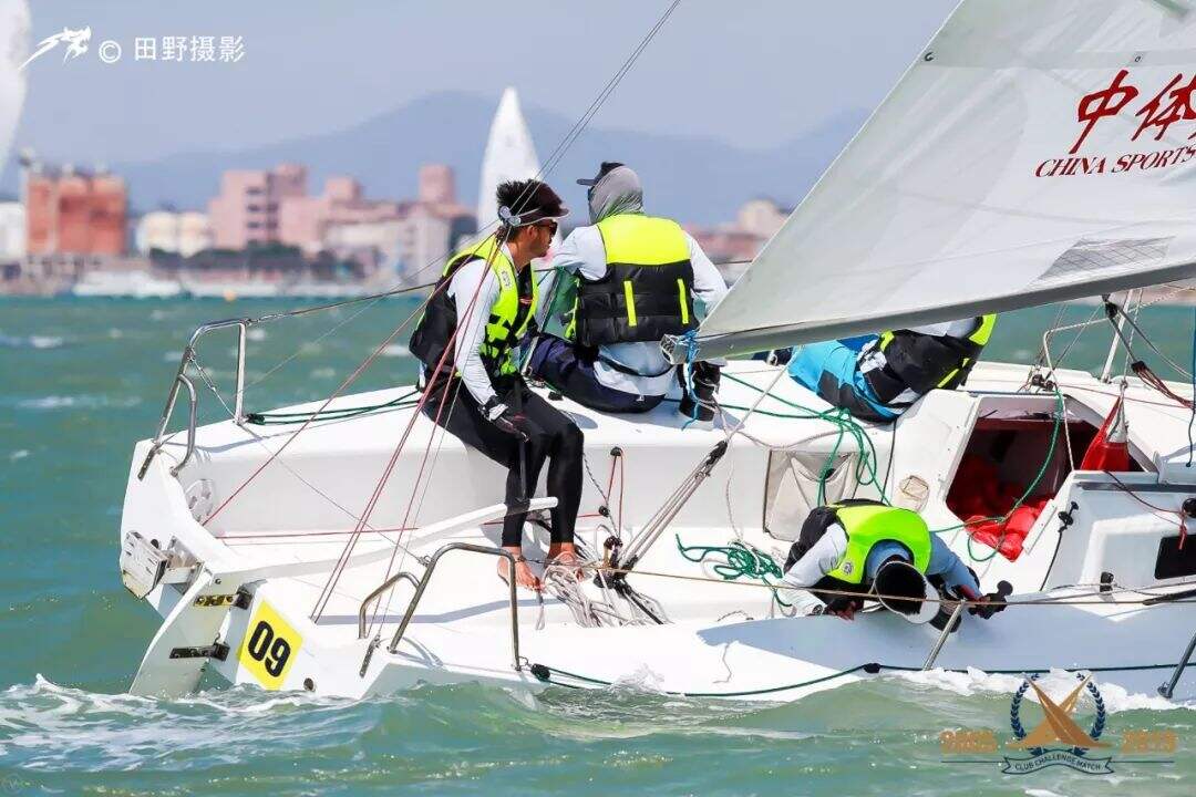 2019第十五届中国俱乐部杯帆船挑战赛首日比赛硝烟弥漫