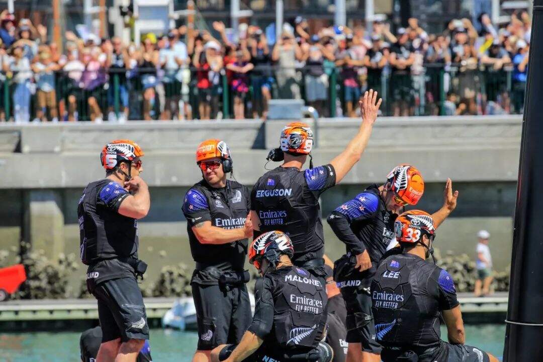 赛领周报|第42届劳力士地中海帆船赛开始报名;坎皮卡福特发生火灾致3人受伤;我国夺得东京奥运会帆船项目诺卡拉17级入场券