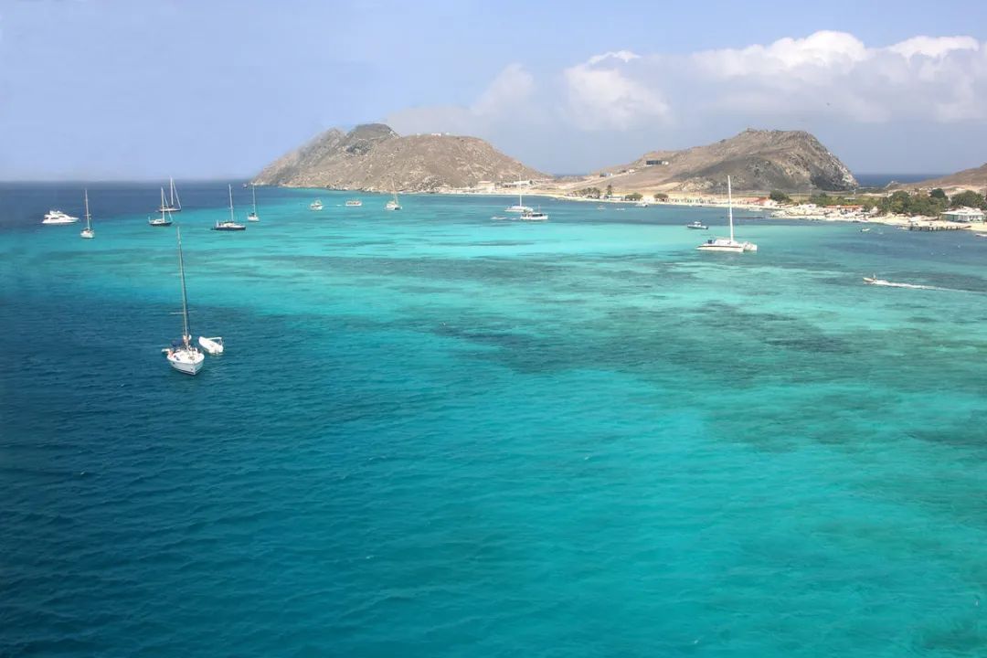 委内瑞拉 Los Roques - 风筝冲浪者的天堂