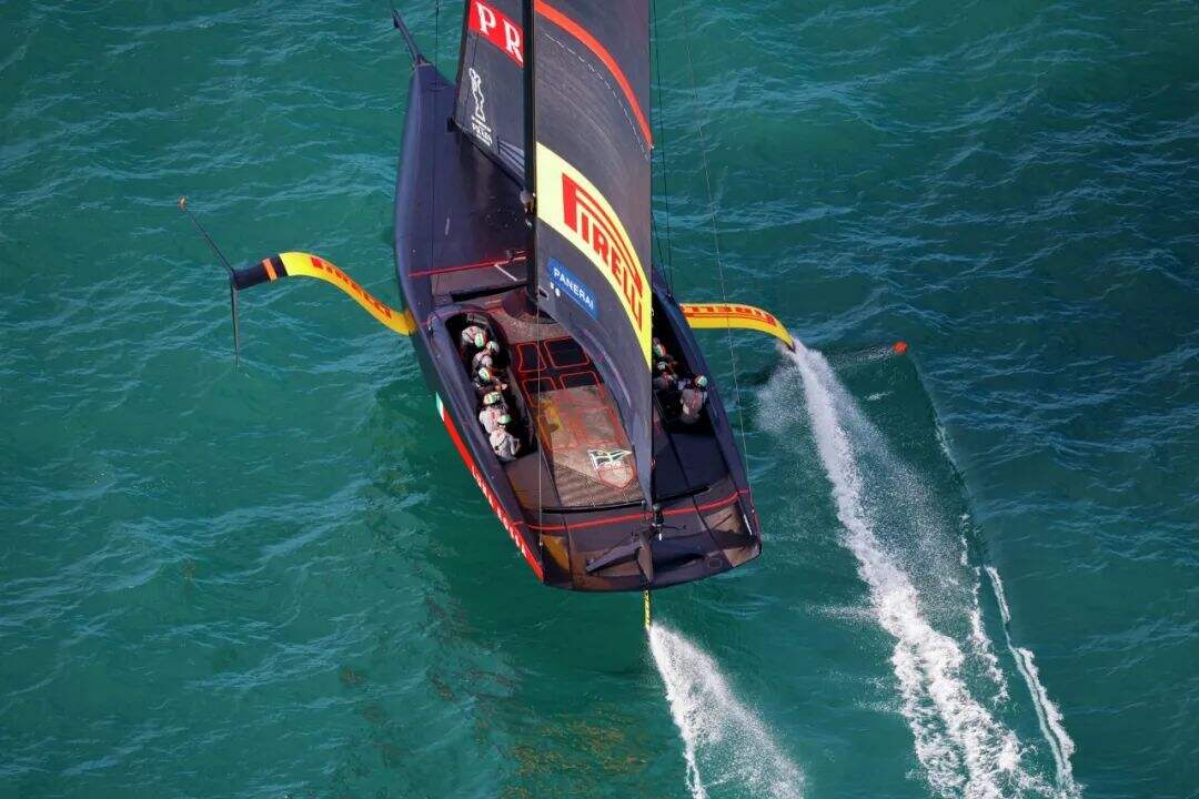 赛领周报|第42届劳力士地中海帆船赛开始报名;坎皮卡福特发生火灾致3人受伤;我国夺得东京奥运会帆船项目诺卡拉17级入场券