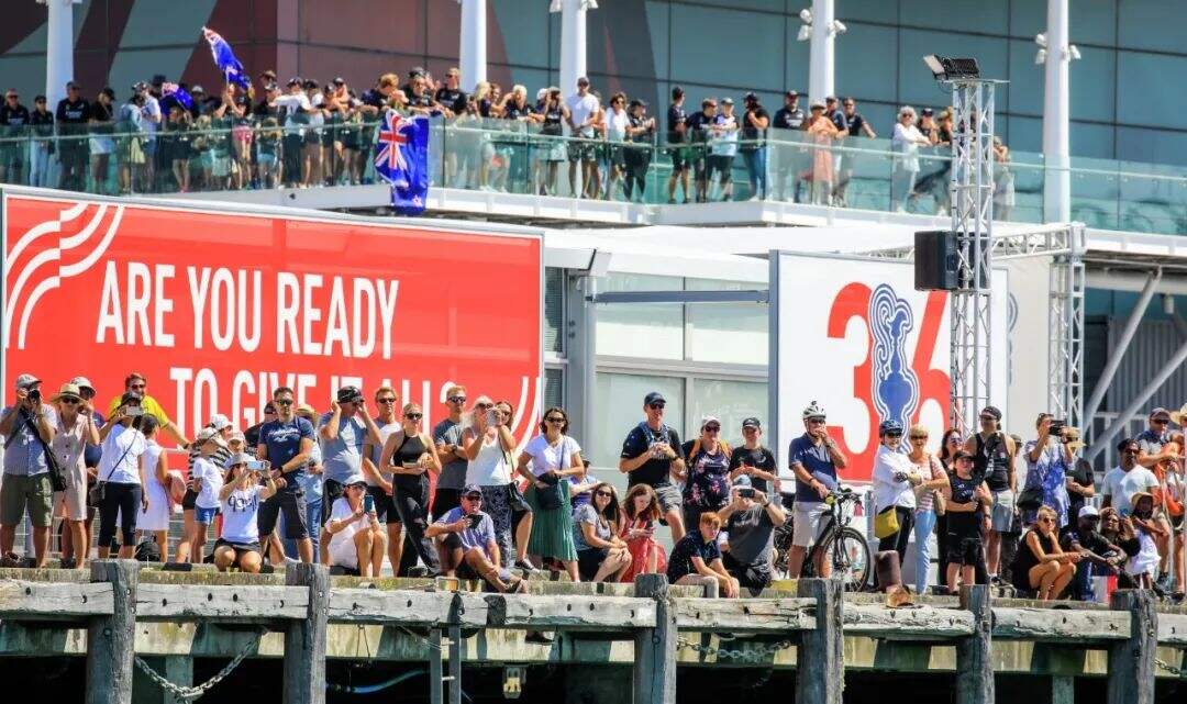 赛领周报|第42届劳力士地中海帆船赛开始报名;坎皮卡福特发生火灾致3人受伤;我国夺得东京奥运会帆船项目诺卡拉17级入场券