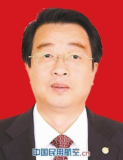 唐军任中航工业西飞集团总经理