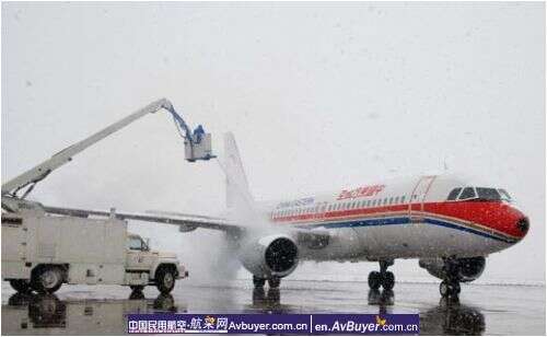 积雪清扫及时，机场未造成大面积航班延误