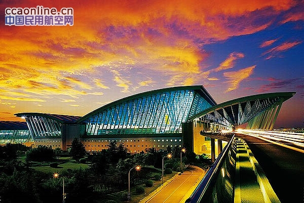浦东机场LED照明改造工程，助推“绿色机场”建设
