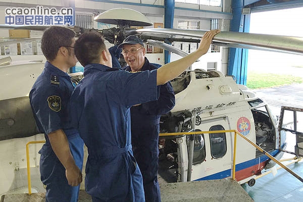 空客直升机技术代表拜访南海第一救助飞行队