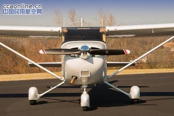 民航飞院获得赛斯纳活塞飞机售后支持授权