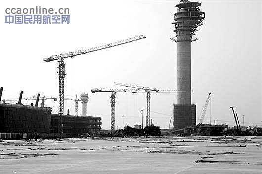 天河机场新塔台雏形初现，属国内第1世界第2高塔