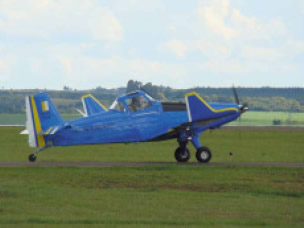 巴西航空工业向巴西空军交付两架伊帕内玛飞机