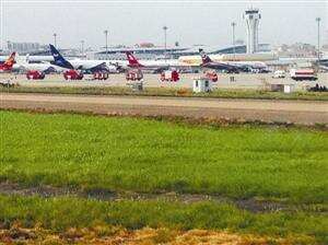 南航CZ3827航班飞行1小时后因机械故障返航