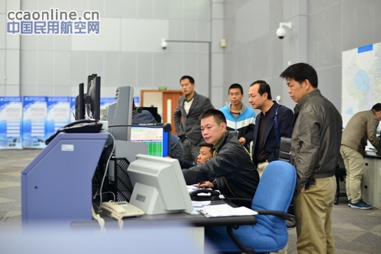 中南空管局管制中心与香港民航处测试CDM系统
