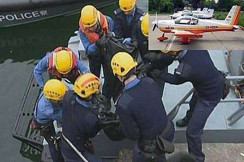 香港一小型飞机坠海，部分残骸被寻获男机师死亡