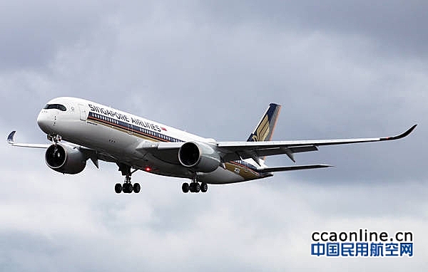 新加坡航空首架A350-900中程客机抵达阿德莱德