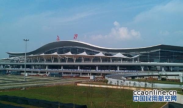 长沙黄花国际机场将打造成为区域性枢纽机场，将拥有4个航站楼
