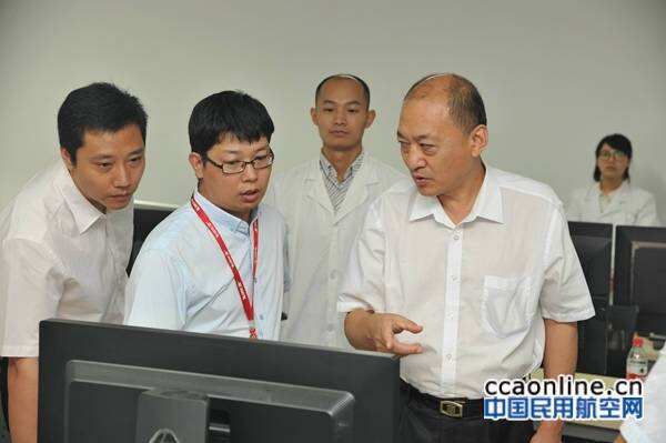 華北空管局局長文學正赴中電科二十八所調研