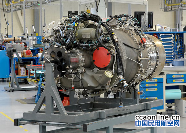 中航工业AC352直升机搭载涡轴16发动机完成首飞