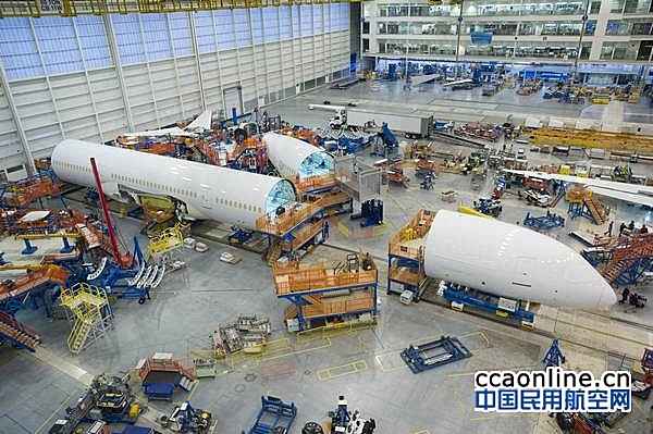 波音开始总装首架787-10梦想飞机，明年首飞
