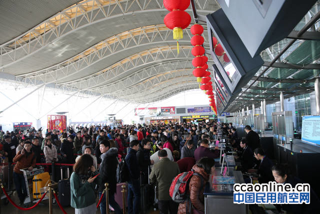 宁波机场春运开门红，旅客吞吐量首破百万大关
