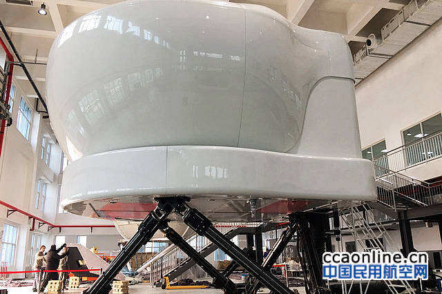 國(guó)產(chǎn)首臺(tái)ACCEL波音B737全動(dòng)模擬機(jī)即將投入使用
