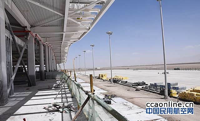 格尔木机场改扩建工程，项目总投资4.3亿元
