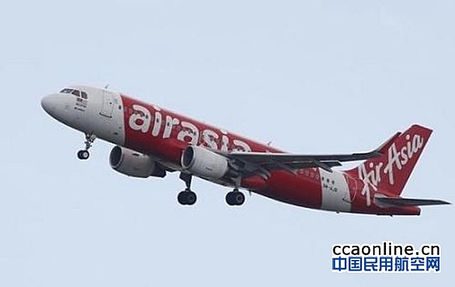 亚航客机疑遭飞鸟撞击，折返澳大利亚安全降落