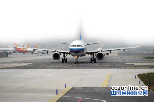 大型客机自动降落应用程序首次在千万级机场验飞成功