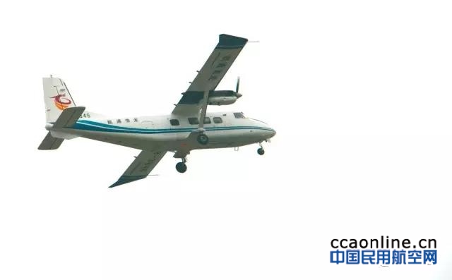 龙浩通航顺利完成新疆区域运行飞行验证