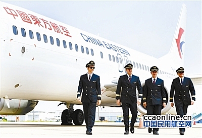 中国航空公司靠啥吸引老外飞行员