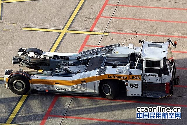 杭州机场Goldhofer飞机牵引车TDM显示屏招标公告