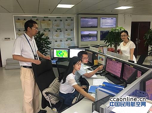 西南空管局举办首期西南地区气象人员执照考试辅导班