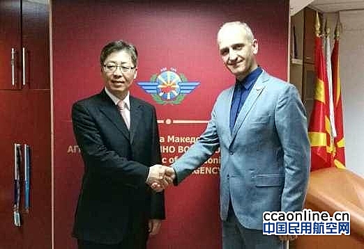 中国与马其顿建立航空联系