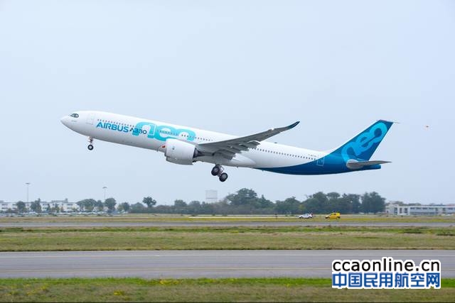 首架空客A330neo飞机成功完成首飞