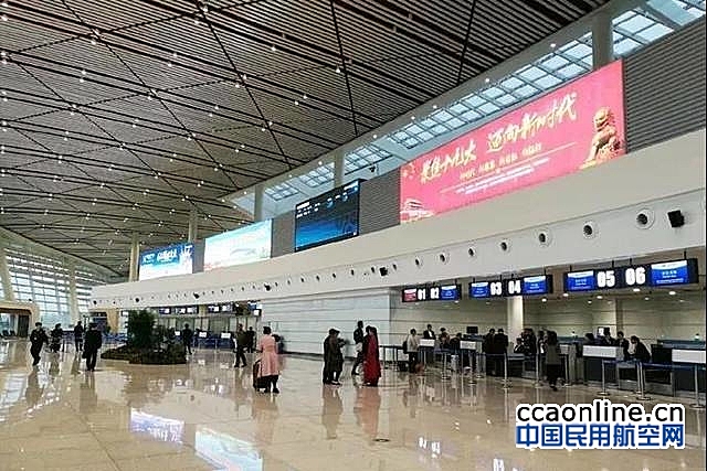 襄阳机场新航站楼正式启用，华夏航空执飞首个航班