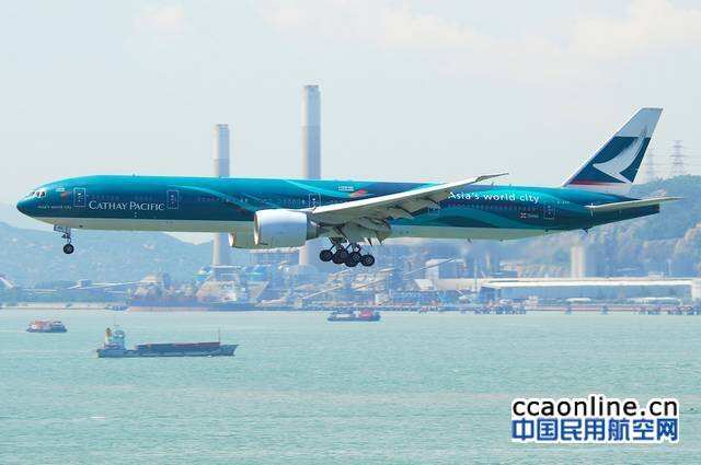 持续震荡的国泰航空：两高管辞任或换董事长，屡曝氧气瓶排空隐患